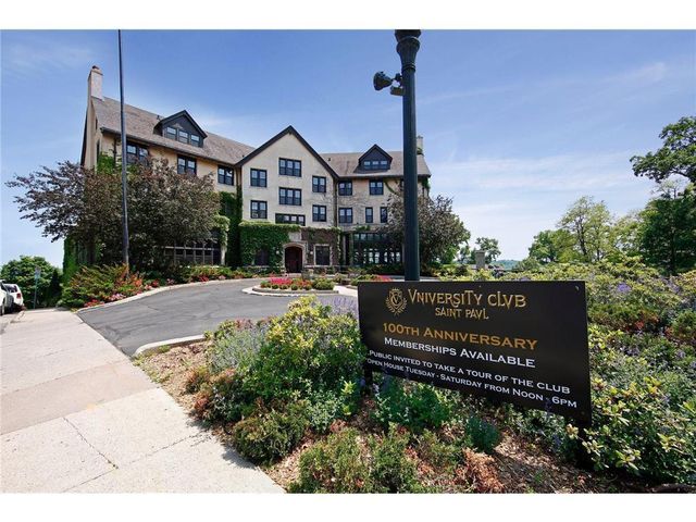 458 Holly Avenue, Saint Paul, MN 55102