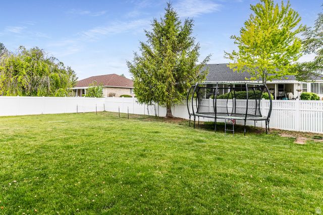 1796 W 1975 S, Syracuse, UT 84075