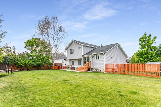 1796 W 1975 S, Syracuse, UT 84075