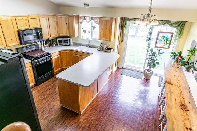 1796 W 1975 S, Syracuse, UT 84075