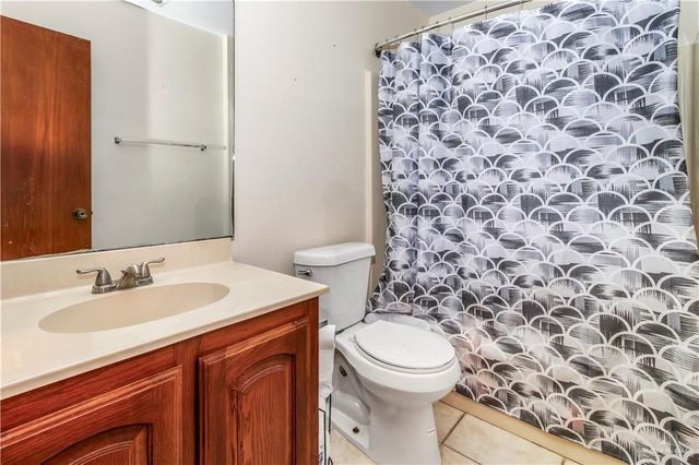 1210 E Boganbilia Avenue, Hidalgo, TX 78557