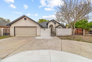 1210 E Boganbilia Avenue, Hidalgo, TX 78557