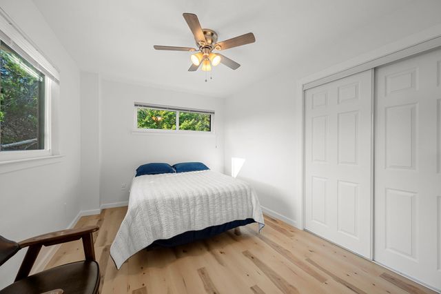 6300 Lakeshore DR, Lago Vista, TX 78645