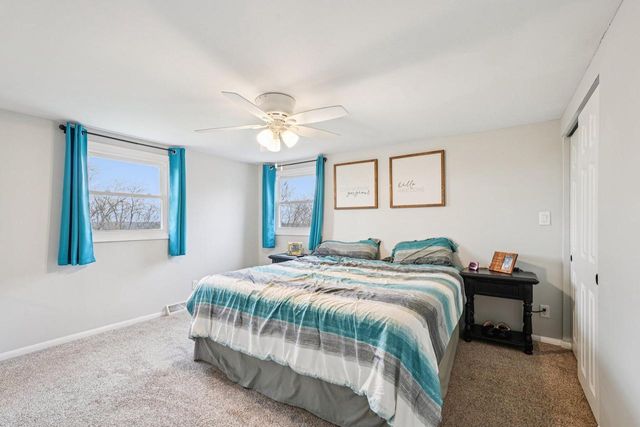 W305N5280 Gail LANE, Hartland, WI 53029