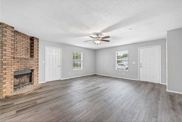 1486 N Boxley Avenue, Fayetteville, AR 72704