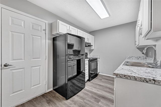 1486 N Boxley Avenue, Fayetteville, AR 72704