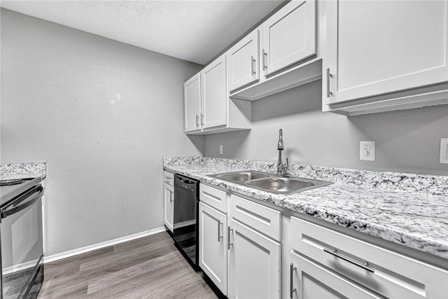 1486 N Boxley Avenue, Fayetteville, AR 72704