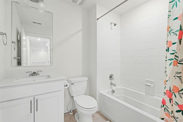 15771 Roslyn Street, Thornton, CO 80602