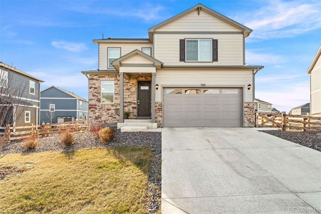 15771 Roslyn Street, Thornton, CO 80602