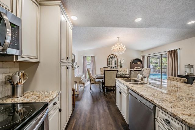 3643 FAIRWAY FOREST CIRCLE, Palm Harbor, FL 34685