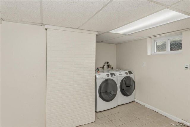 505 N 1st Street, New Hyde Park, NY 11040