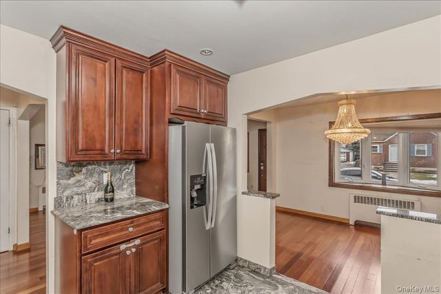 505 N 1st Street, New Hyde Park, NY 11040