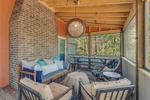 211 Sandy Lane, Townville, SC 29689