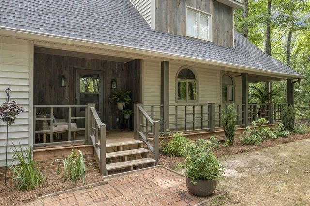 211 Sandy Lane, Townville, SC 29689