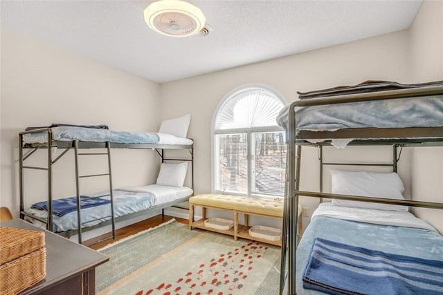 211 Sandy Lane, Townville, SC 29689