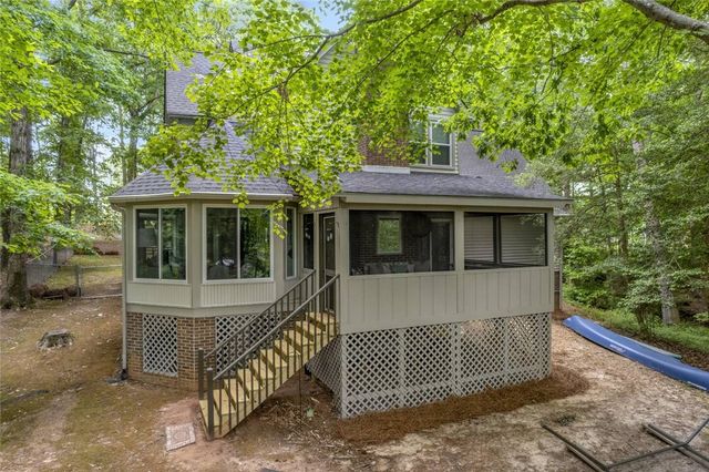 211 Sandy Lane, Townville, SC 29689