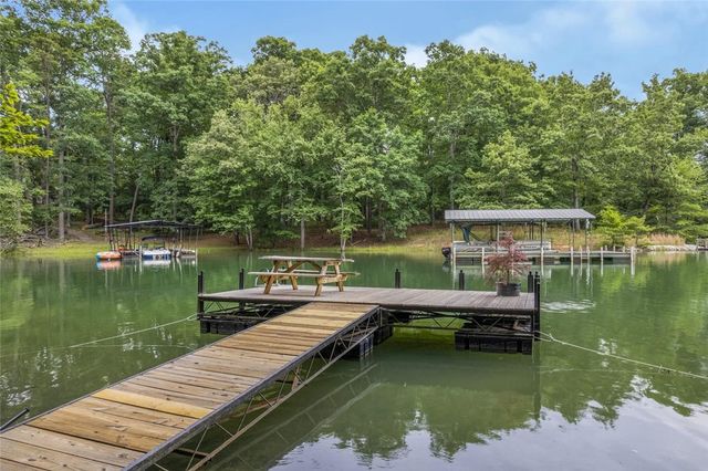 211 Sandy Lane, Townville, SC 29689