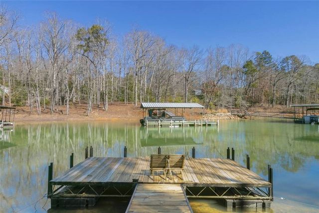 211 Sandy Lane, Townville, SC 29689