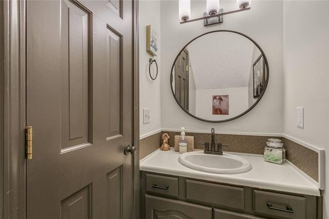 211 Sandy Lane, Townville, SC 29689