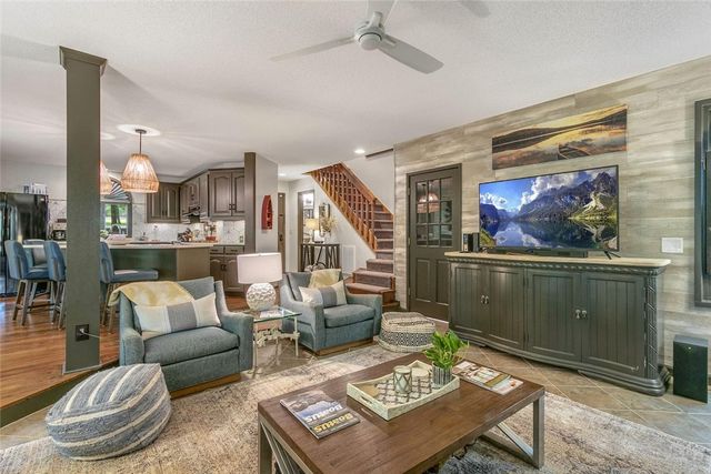 211 Sandy Lane, Townville, SC 29689