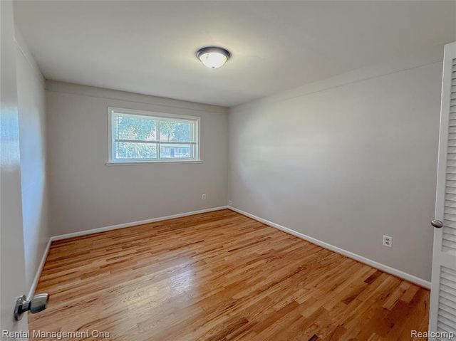 34227 Florence Street, Westland, MI 48185