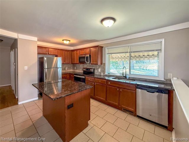 34227 Florence Street, Westland, MI 48185