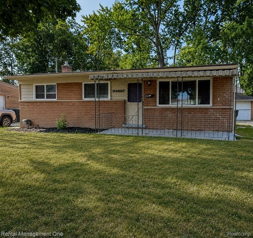 34227 Florence Street, Westland, MI 48185