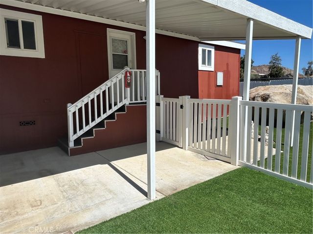 1700 S State Street 61, Hemet, CA 92543