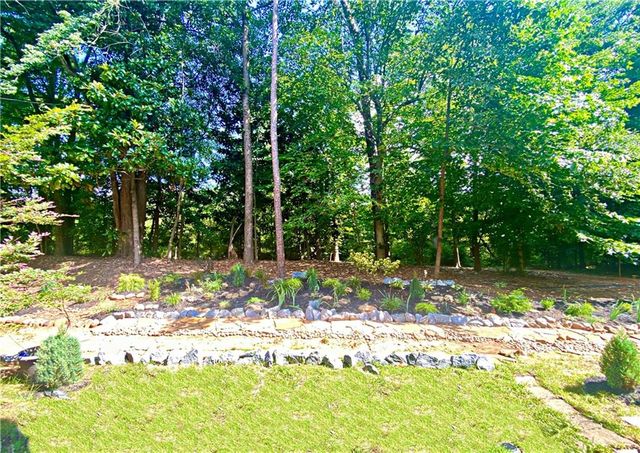 1425 Montclair Court SE 13, Smyrna, GA 30080