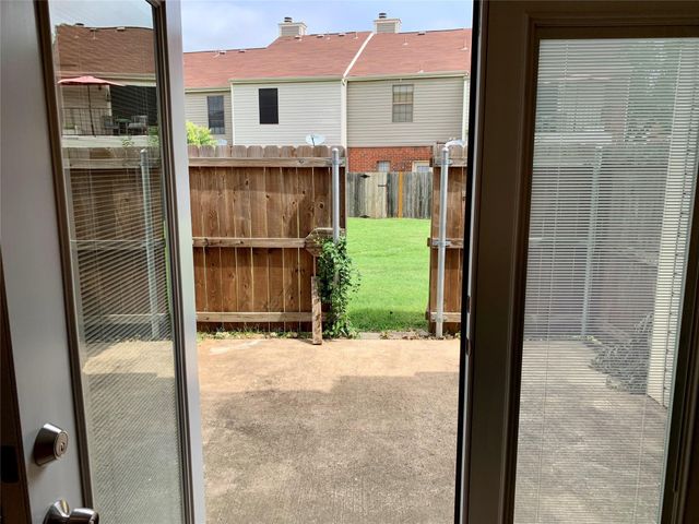 214 Samuel Boulevard 5, Coppell, TX 75019