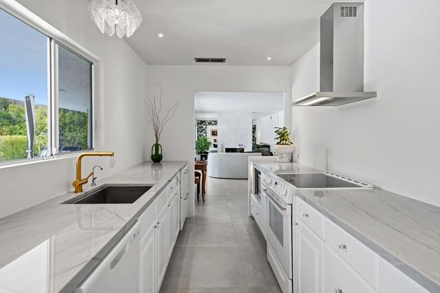 48245 Prairie Drive, Palm Desert, CA 92260