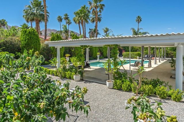 48245 Prairie Drive, Palm Desert, CA 92260