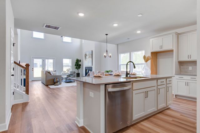 5374 Crinum Lilly, Summerville, SC 29485