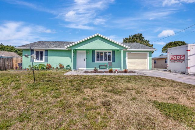 5605 Sunset Boulevard, Fort Pierce, FL 34982