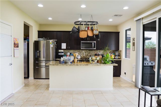 4914 East Beacon Ridge Drive, Pahrump, NV 89061