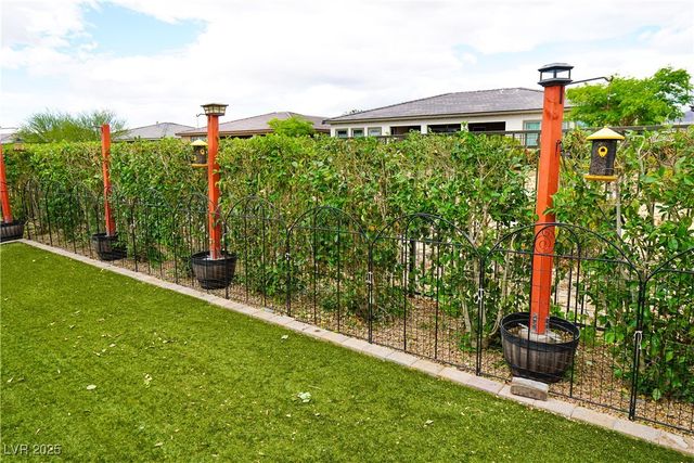 4914 East Beacon Ridge Drive, Pahrump, NV 89061