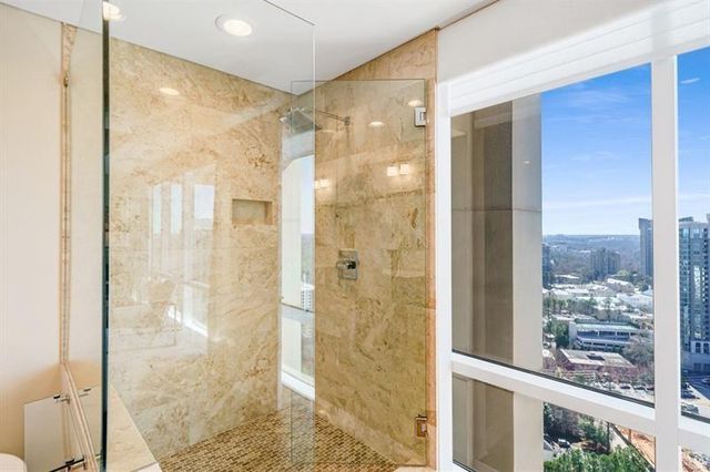 2881 Peachtree Road NE 2405, Atlanta, GA 30305