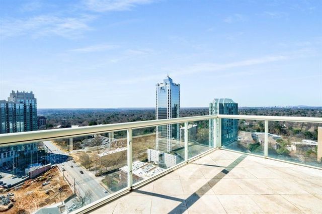 2881 Peachtree Road NE 2405, Atlanta, GA 30305