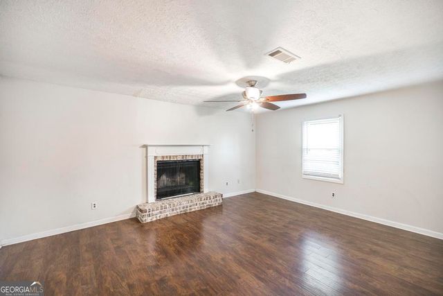 112 Prairie Boulevard, Centerville, GA 31028