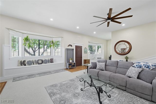 5681 Rhyolite Avenue, Pahrump, NV 89060