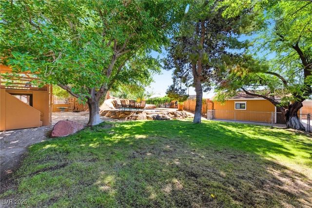 5681 Rhyolite Avenue, Pahrump, NV 89060