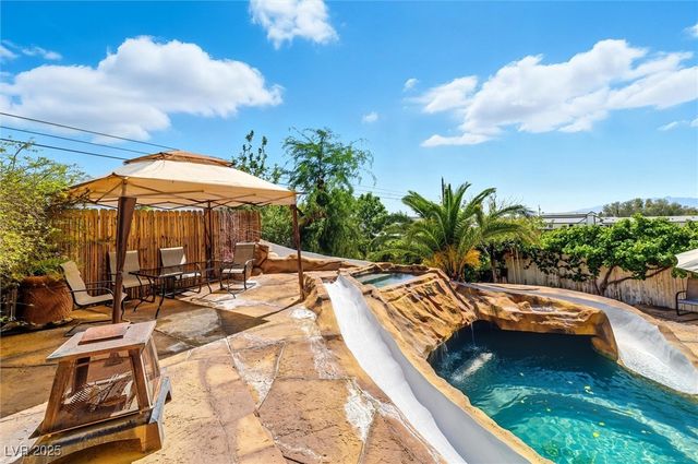 5681 Rhyolite Avenue, Pahrump, NV 89060