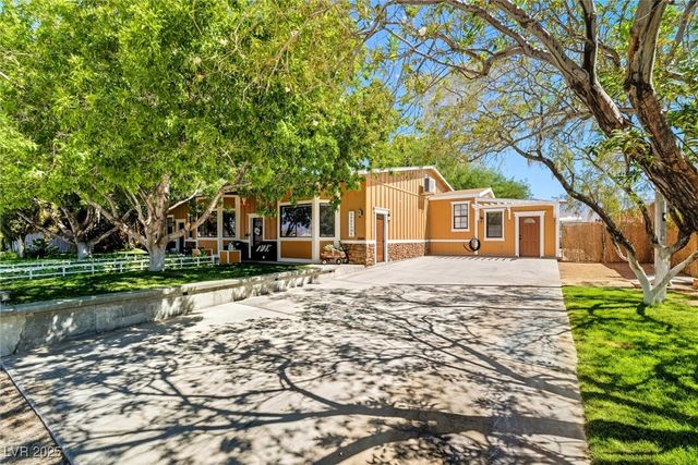 5681 Rhyolite Avenue, Pahrump, NV 89060