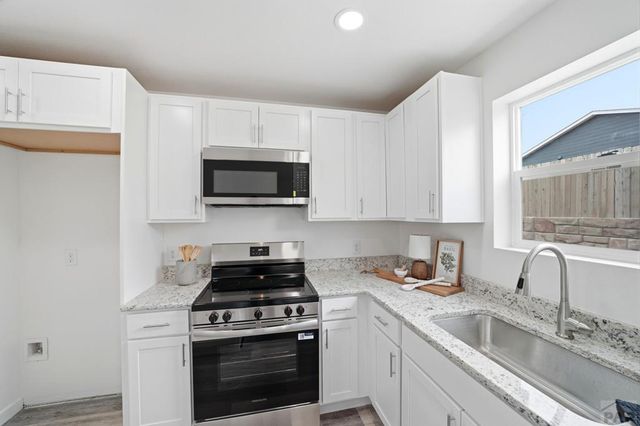 1406 Brewery Rd, Pueblo, CO 81001