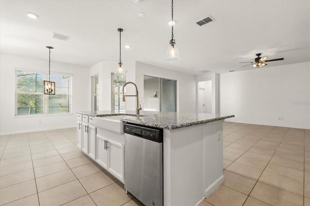 3925 GREEN SABAL DRIVE, Orlando, FL 32824