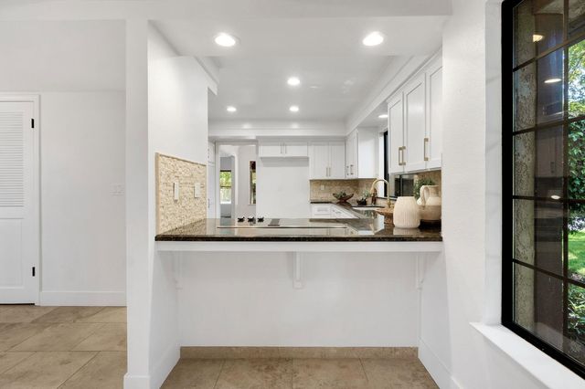 2827 W Compton Court, Fresno, CA 93711