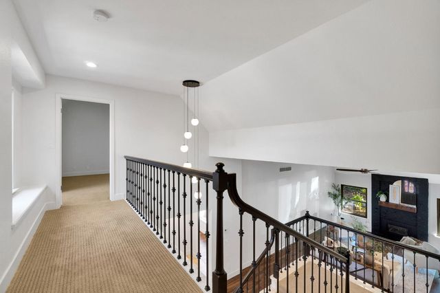 2827 W Compton Court, Fresno, CA 93711