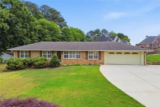 3140 Post Oak Tritt Road, Marietta, GA 30062