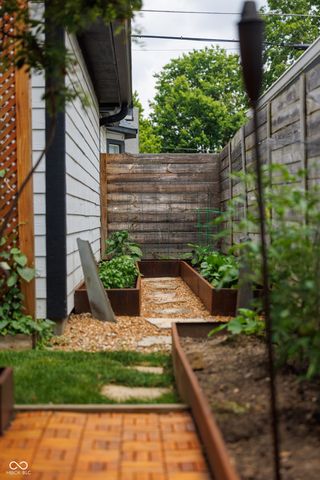1129 Dawson Street, Indianapolis, IN 46203