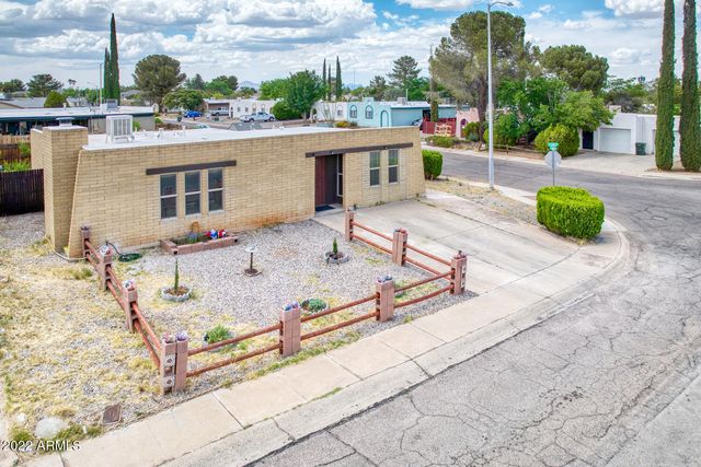 520 S 3RD Street, Sierra Vista, AZ 85635